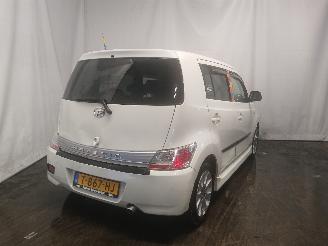 Daihatsu Materia Materia Hatchback 1.3 16V (K3-VE) [67kW]  (10-2006/12-2010) picture 4