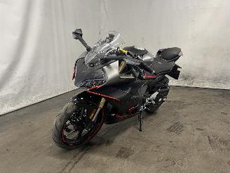 krockskadad bil motor CFMoto  Sport 450SR 2026/3