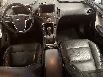 Opel Ampera Ampera Hatchback 1.4 16V (A14XFL(Euro 5)) [63kW]  (11-2011/03-2015) picture 11