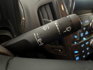 Opel Ampera Ampera Hatchback 1.4 16V (A14XFL(Euro 5)) [63kW]  (11-2011/03-2015) picture 16