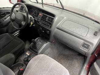 Suzuki Grand-vitara Grand Vitara I (FT/GT/HT) SUV 2.0 16V (J20A) [94kW]  (03-1998/07-2003)= picture 14