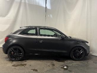 Audi A1 A1 (8X1/8XK) Hatchback 3-drs 1.2 TFSI (CBZA) [63kW]  (05-2010/04-2015)= picture 7