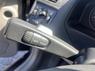 Volvo C-30 C30 (EK/MK) Hatchback 3-drs 1.6 D 16V (D4164T) [80kW]  (10-2006/12-201=
2) picture 11