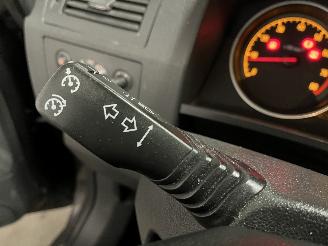 Opel Zafira Zafira (M75) MPV 1.8 16V Ecotec (Z18XER(Euro 4)) [103kW]  (07-2005/04-=
2015) picture 14