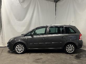 Opel Zafira Zafira (M75) MPV 1.8 16V Ecotec (Z18XER(Euro 4)) [103kW]  (07-2005/04-=
2015) picture 4