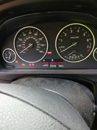 BMW 3-serie 3 serie (F30) Sedan 320i 2.0 16V (N20-B20A) [180kW]  (11-2011/10-2018)= picture 2