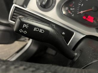 Audi A6 A6 (C6) Sedan 2.0 T FSI 16V (BPJ) [125kW]  (06-2005/03-2011) picture 15