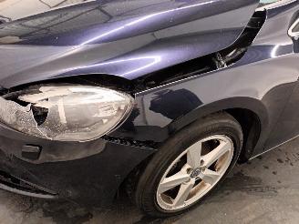 Volvo V-40 V40 (MV) Hatchback 5-drs 2.0 D2 16V (D4204T8(Euro 6b)) [88kW]  (02-201=
5/08-2019) picture 20