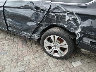 Volkswagen Passat Passat Variant (3G5) Combi 1.5 TSI 16V (DADA) [110kW]  (08-2018/03-202=
4) picture 22