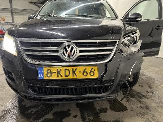 Volkswagen Tiguan Tiguan (5N1/2) SUV 2.0 TSI 16V 4Motion (CAWB) [147kW]  (09-2007/07-201=
8) picture 20