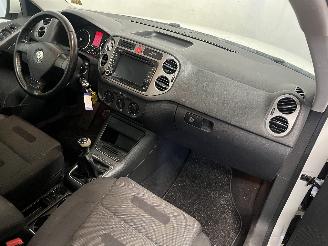 Volkswagen Tiguan Tiguan (5N1/2) SUV 1.4 TSI 16V 4Motion (CTHA(Euro 5)) [110kW]  (09-200=
7/07-2018) picture 14