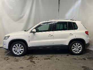 Volkswagen Tiguan Tiguan (5N1/2) SUV 1.4 TSI 16V 4Motion (CTHA(Euro 5)) [110kW]  (09-200=
7/07-2018) picture 4