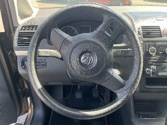 Volkswagen Touran Touran (1T3) MPV 1.2 TSI (CBZB) [77kW]  (05-2010/08-2015) picture 21