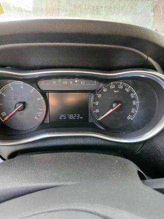 Opel Karl Karl Hatchback 5-drs 1.0 12V (B10XE(Euro 6)) [55kW]  (01-2015/03-2019)= picture 2