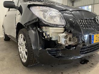 Toyota Yaris Yaris II (P9) Hatchback 1.0 12V VVT-i (1KR-FE) [51kW]  (08-2005/12-201=
1) picture 6