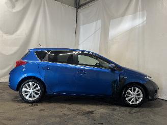 Toyota Auris Auris (E18) Hatchback 5-drs 1.8 16V Hybrid (2ZRFXE) [100kW]  (10-2012/=
03-2019) picture 8