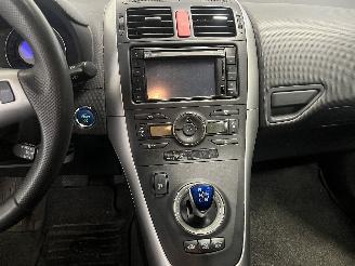 Toyota Auris Auris (E15) Hatchback 1.8 16V HSD Full Hybrid (2ZRFXE) [100kW]  (09-20=
10/09-2012) picture 24