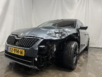 skadebil auto Skoda Superb Superb (3V3) Liftback 1.8 TSI 16V (CJSA) [132kW]  (03-2015/06-2024) 2017/1