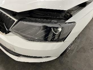 Skoda Fabia Fabia III Combi (NJ5) Combi 5-drs 1.0 12V Greentech (CHYB) [55kW]  (10=
-2014/12-2022) picture 12