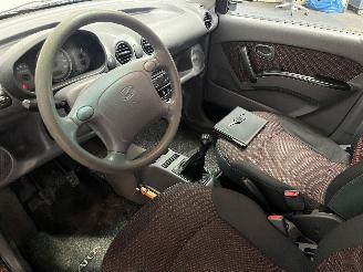 Hyundai Atos Atos Hatchback 1.1 12V (G4HG) [46kW]  (01-1997/12-2008) picture 12