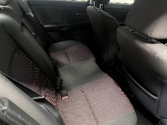 Mazda  3 (BK12) Sedan 1.6i 16V (Z627) [77kW]  (02-2004/06-2009) picture 10