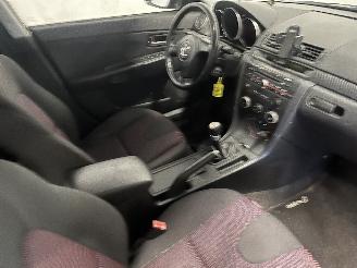 Mazda  3 (BK12) Sedan 1.6i 16V (Z627) [77kW]  (02-2004/06-2009) picture 9
