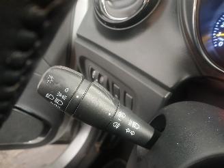 Renault Captur Captur (2R) SUV 0.9 Energy TCE 12V (H4B-400(H4B-A4)) [66kW]  (06-2013/=
=2E..) picture 14