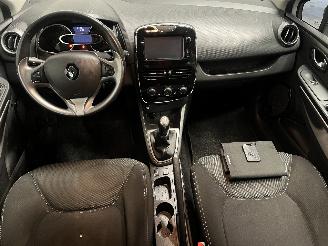 Renault Clio Clio IV Estate/Grandtour (7R) Combi 5-drs 1.5 Energy dCi 90 FAP (K9K-6=
08(K9K-B6)) [66kW]  (11-2012/08-2021) picture 18