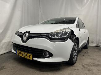 skadebil auto Renault Clio Clio IV Estate/Grandtour (7R) Combi 5-drs 1.5 Energy dCi 90 FAP (K9K-6=
08(K9K-B6)) [66kW]  (11-2012/08-2021) 2015/8