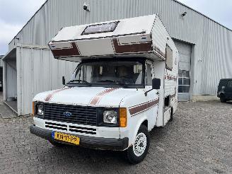 Voiture accidenté Ford Transit Transit/FT Bus 2.0 (N6T) [57kW]  (12-1985/09-1992) 1981/6