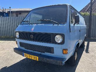 uszkodzony samochody osobowe Volkswagen Transporter Transporter T3 Bus 1.9 (DF) [44kW]  (08-1982/07-1992) 1986/9