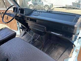 Volkswagen Transporter Transporter T3 Bus 1.9 (DF) [44kW]  (08-1982/07-1992) picture 16