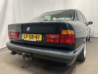 BMW 5-serie 5 serie (E34) Sedan 525i 24V (M50-B25(256S2)) [141kW]  (03-1990/08-199=
5) picture 7