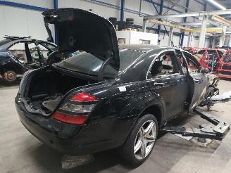 Mercedes S-klasse S (W221) Sedan 5.5 S-550 32V (M273.961) [285kW]  (10-2005/12-2013) picture 3