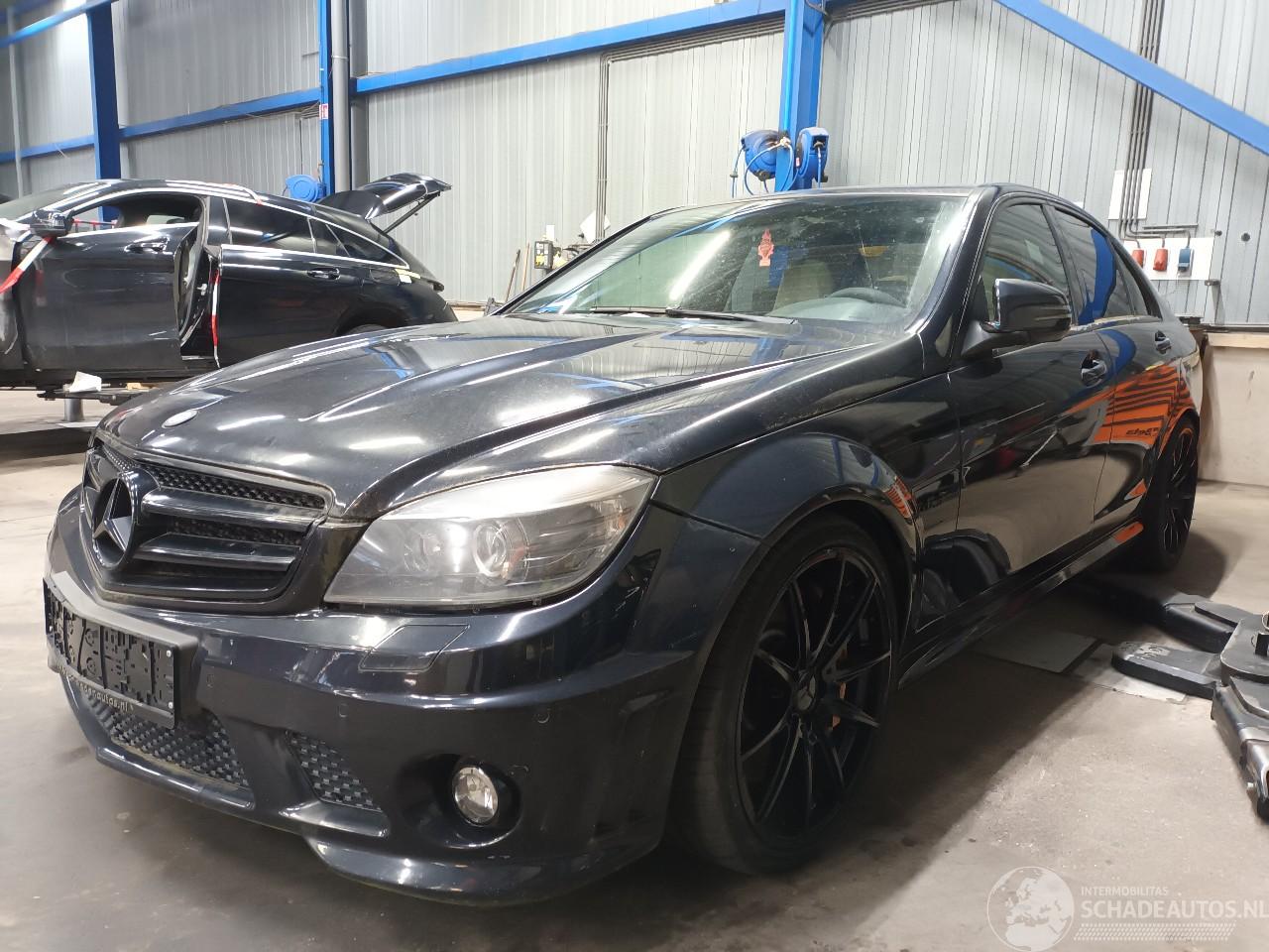 Mercedes C-klasse C (W204) Sedan 6.2 C-63 AMG V8 32V (M156.985(Euro 5)) [336kW]  (02-200=
8/01-2014)