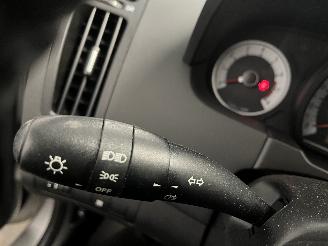 Kia Cee d Cee'd Sporty Wagon (EDF) Combi 1.4 16V (G4FA) [80kW]  (09-2007/12-2012=
) picture 18