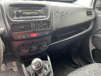 Opel Combo Combo Van 1.4 16V ecoFlex (A14FP(843.A1.000)) [70kW]  (02-2012/12-2018=
) picture 16