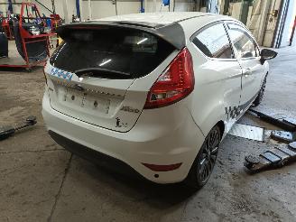Ford Fiesta Fiesta 6 (JA8) Hatchback 1.6 TDCi 16V 90 (HHJC) [66kW]  (06-2008/12-20=
12) picture 3