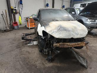 Volkswagen Polo Polo V (6R) Hatchback 1.4 GTI 16V (CAVE(Euro 5)) [132kW]  (05-2010/05-=
2014) picture 2