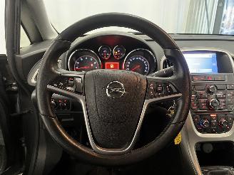 Opel Astra Astra J (PC6/PD6/PE6/PF6) Hatchback 5-drs 1.6 16V (A16XER(Euro 5)) [85=
kW]  (12-2009/10-2015) picture 19