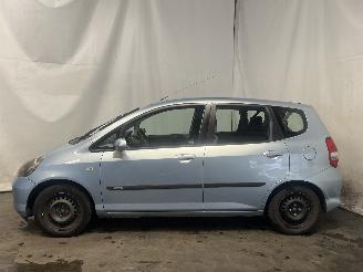 Honda Jazz Jazz (GD/GE2/GE3) Hatchback 1.2 i-DSi (L12A4) [57kW]  (03-2002/07-2008=
) picture 4