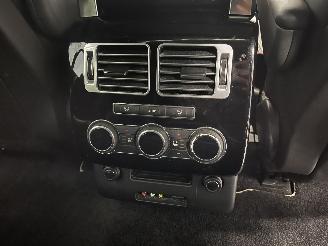 Land Rover Range Rover Range Rover IV (LG) Terreinwagen 4.4 SDV8 32V (448DT(DITC)) [250kW]  (=
08-2012/09-2021) picture 12