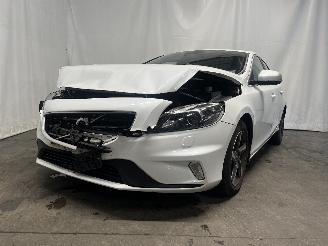 skadebil auto Volvo V-40 V40 (MV) Hatchback 5-drs 2.0 D2 16V (D4204T8(Euro 6b)) [88kW]  (02-201=
5/08-2019) 2015/12
