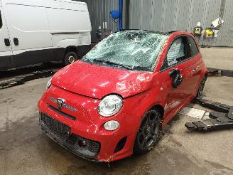 Vrakbiler auto Fiat 500 500/595/695 Hatchback 1.4 T-Jet 16V Esse Esse (312.A.3000) [118kW]  (0=
8-2008/...) 2012/7