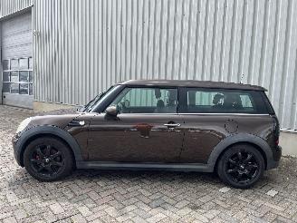 Mini Clubman Clubman (R55) Combi 1.6 16V Cooper (N12-B16A) [88kW]  (10-2007/12-2013=
) picture 3