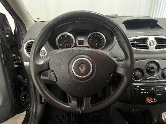 Renault Clio Clio III (BR/CR) Hatchback 1.5 dCi FAP (K9K-770(K9K-67)) [65kW]  (08-2=
010/12-2014) picture 22