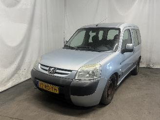  Peugeot Partner Partner Combispace MPV 1.6 16V (TU5JP4(NFU)) [80kW]  (07-2001/03-2008)= 2005/2