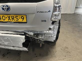 Toyota Prius Prius Plus (ZVW4) MPV 1.8 Hybrid 16V (2ZRFXE) [100kW]  (05-2011/...) picture 9