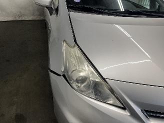 Toyota Prius Prius Plus (ZVW4) MPV 1.8 Hybrid 16V (2ZRFXE) [100kW]  (05-2011/...) picture 6