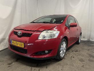 Vaurioauto  passenger cars Toyota Auris Auris (E15) Hatchback 1.6 Dual VVT-i 16V (1ZRFE) [91kW]  (03-2007/09-2=
012) 2007/11
